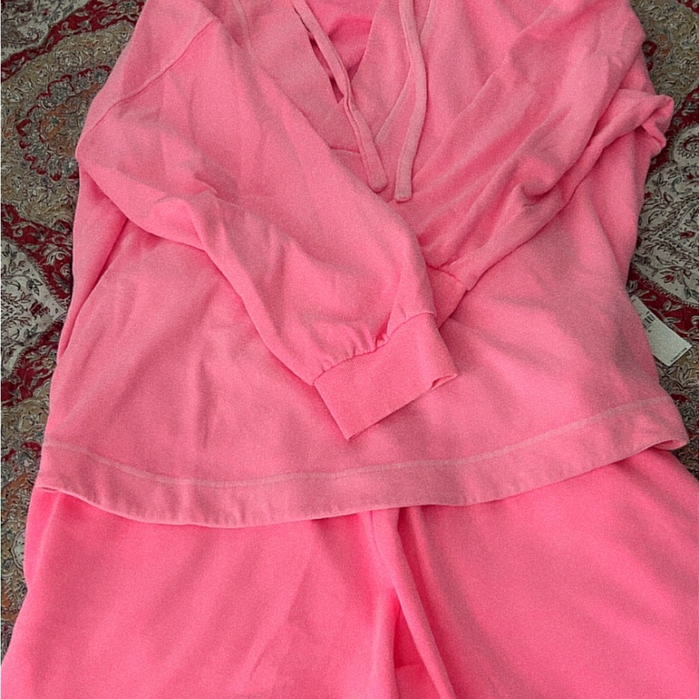 Old Navy Pink V-Neck Sweater